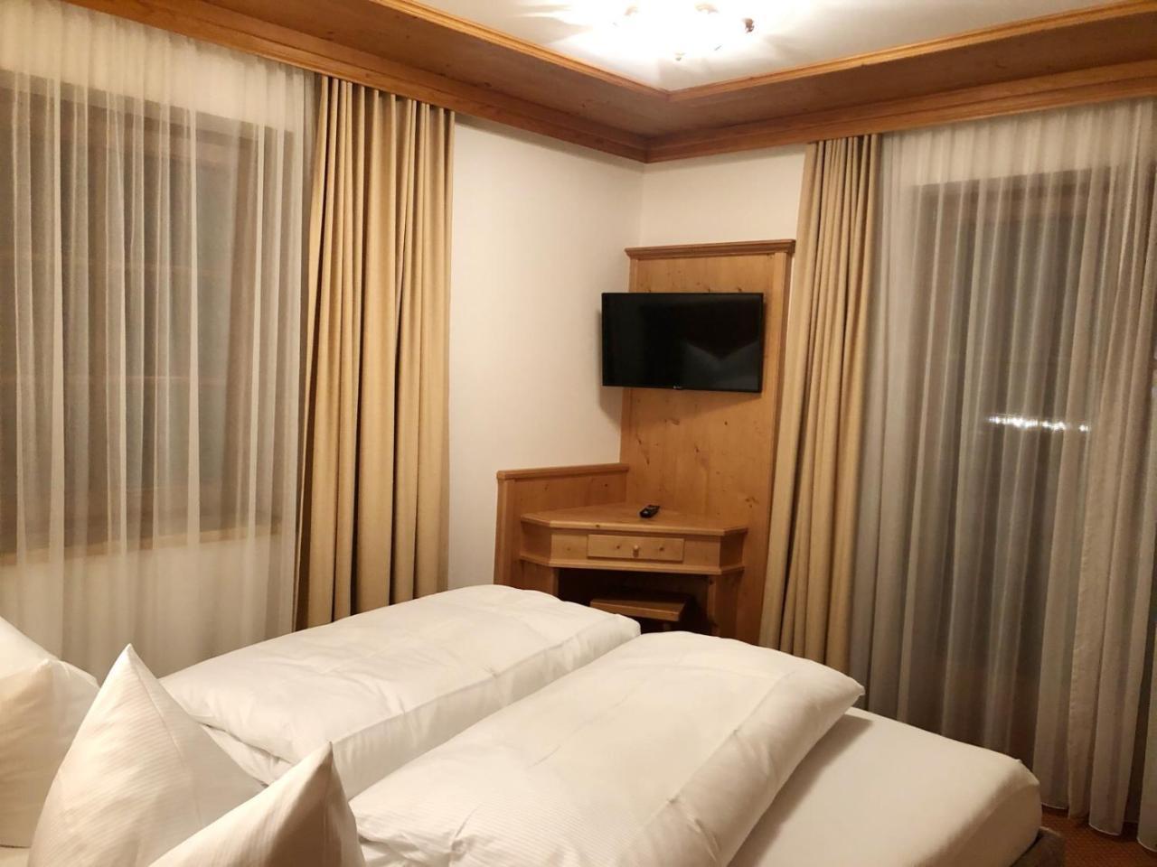 שטום Ferienwohnungen Baeckenhaus מראה חיצוני תמונה